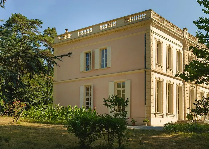 Konukevi - Les Pins - 3*