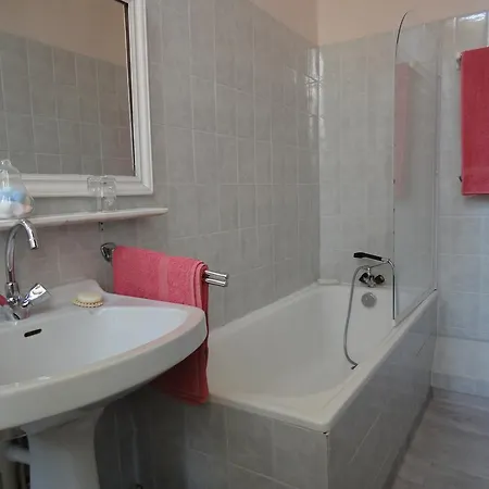 - Les Pins - Lempaut