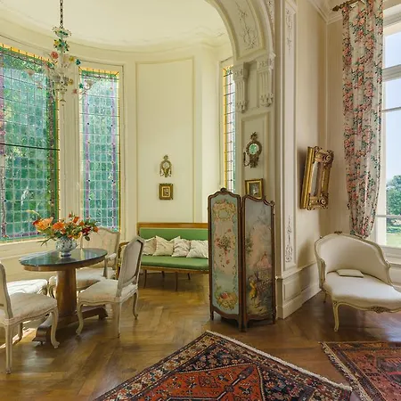 招待所 - Les Pins -